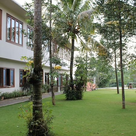 Jimmers Mountain Resort Puncak Εξωτερικό φωτογραφία