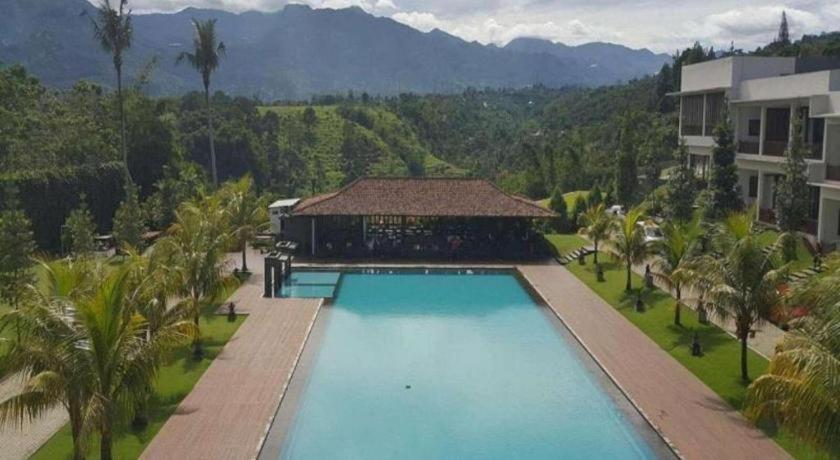 Jimmers Mountain Resort Puncak Εξωτερικό φωτογραφία